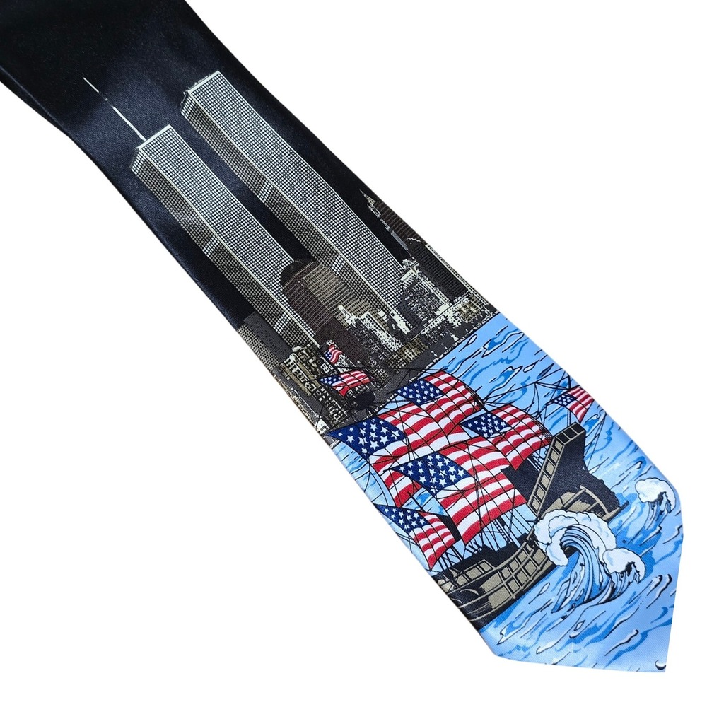 VTG New York Twin Towers NYC Skyline 9/11 American Flag Ship Tie Novelty 90s Y2K
